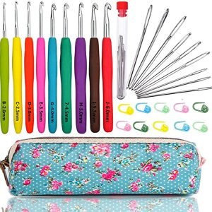 Crochet Hook Set (with accessories in a Blue Case)