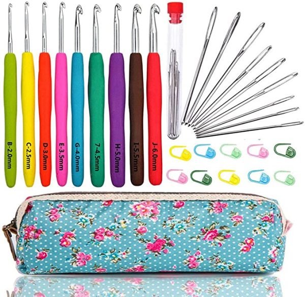 Crochet Hook Set (with accessories in a Blue Case)