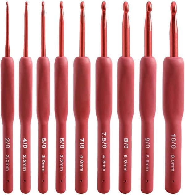 Crochet Hook Set (9 hooks, 2mm to 6mm)